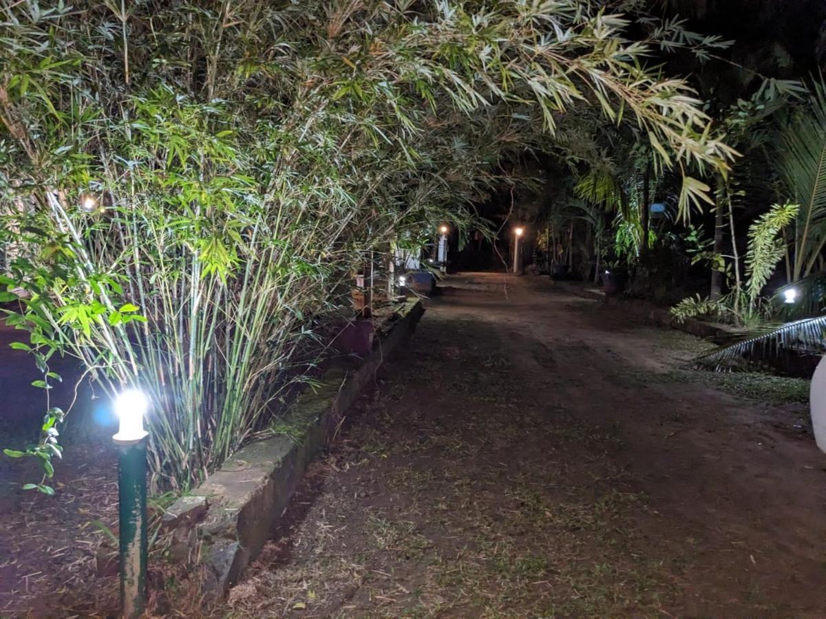 Silent Cabana And Restaurant Marakolliya, Tangalle Exterior foto